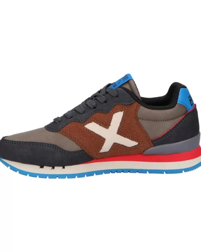 Boy MUNICH Sports Shoes-Woman And Girl And Boy Trainers 1690153 Dash Kid Marron - Marino