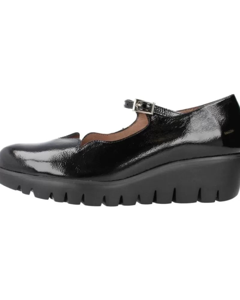 Woman WONDERS Woman Flat Shoes Lack Negro