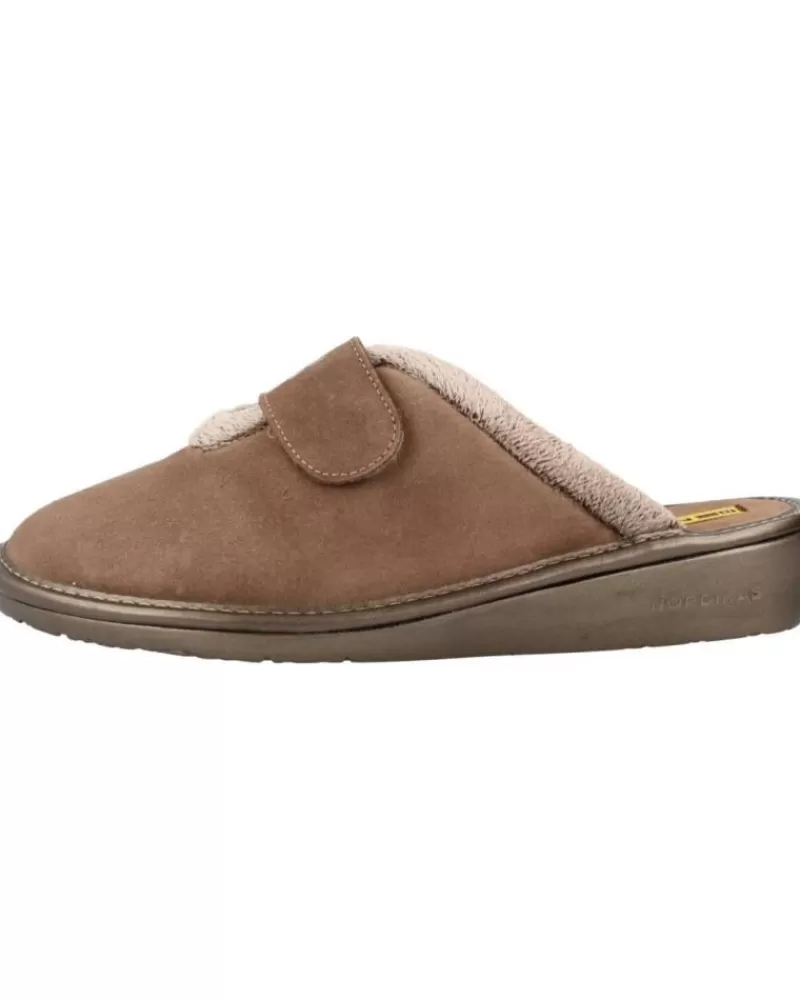 Woman NORDIKAS Woman House Slipers Top Line Marron