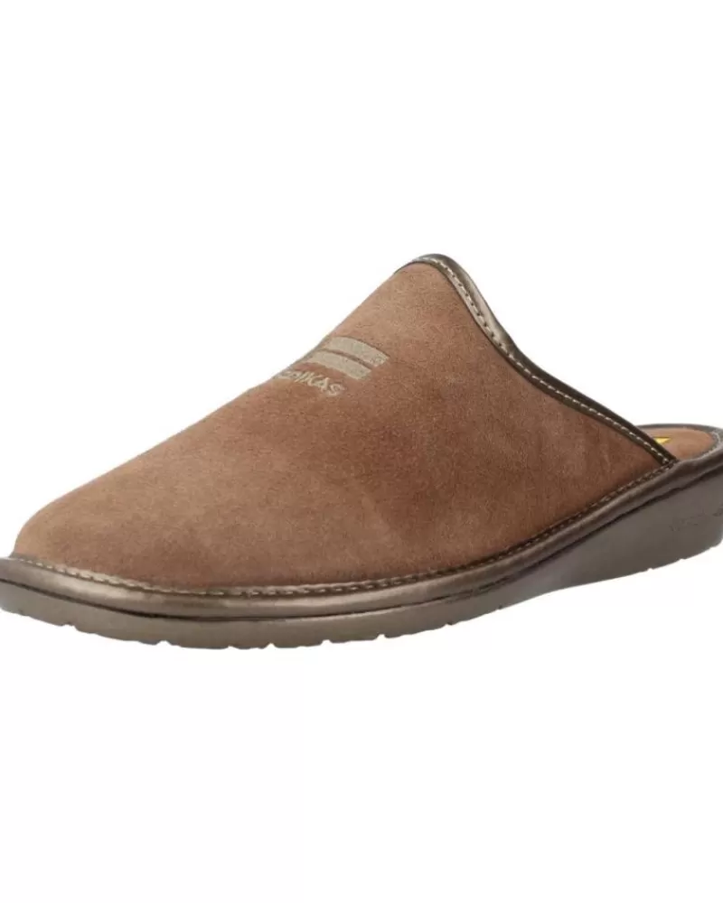 Woman NORDIKAS Woman House Slipers Top Line Marron