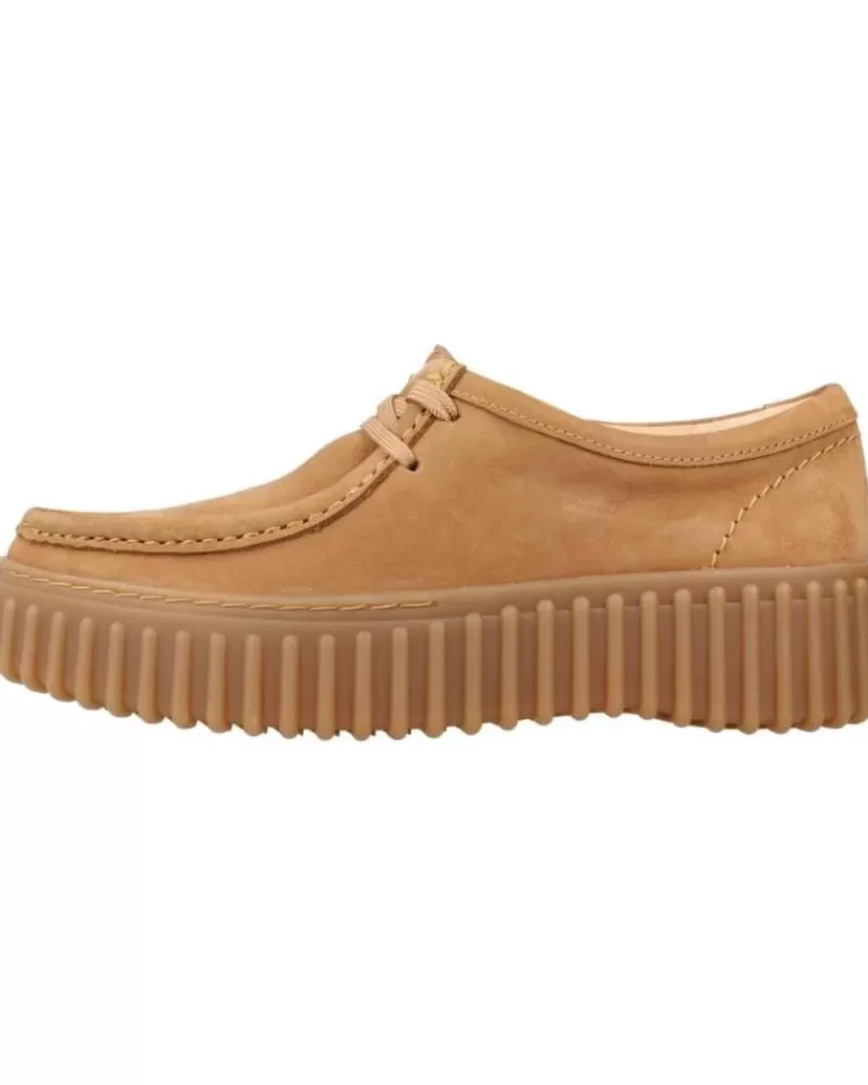 Woman CLARKS Woman Mocasines Torhill Bee Marron Claro